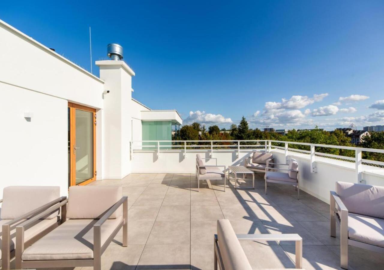 Apartament Whiteblue Kolobrzeg Z Duzym Ogrodkiem - 100 M Od Plazy! Whiteblue Kolberg Apartment Mit Grossem Garten - 100 M Vom Strand Entfernt! Whiteblue Kolobrzeg Apartman S Velkou Zahradou - 100 M Od Plaze! Exterior foto