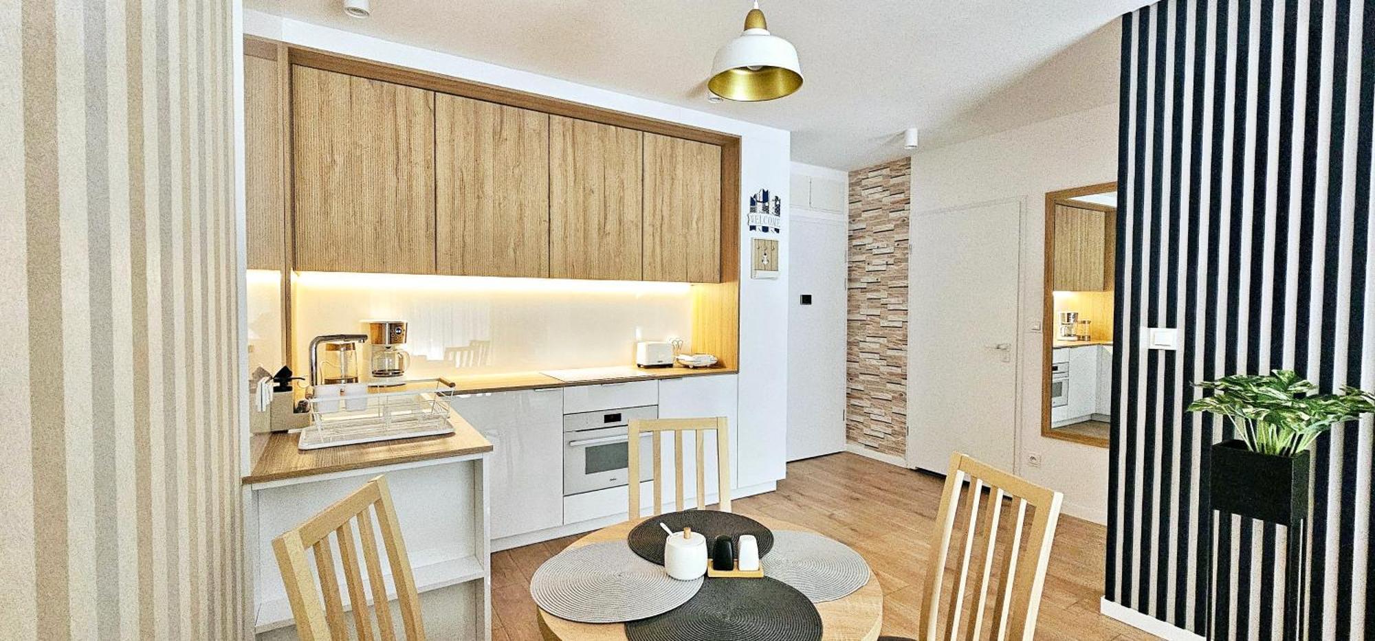 Apartament Whiteblue Kolobrzeg Z Duzym Ogrodkiem - 100 M Od Plazy! Whiteblue Kolberg Apartment Mit Grossem Garten - 100 M Vom Strand Entfernt! Whiteblue Kolobrzeg Apartman S Velkou Zahradou - 100 M Od Plaze! Exterior foto