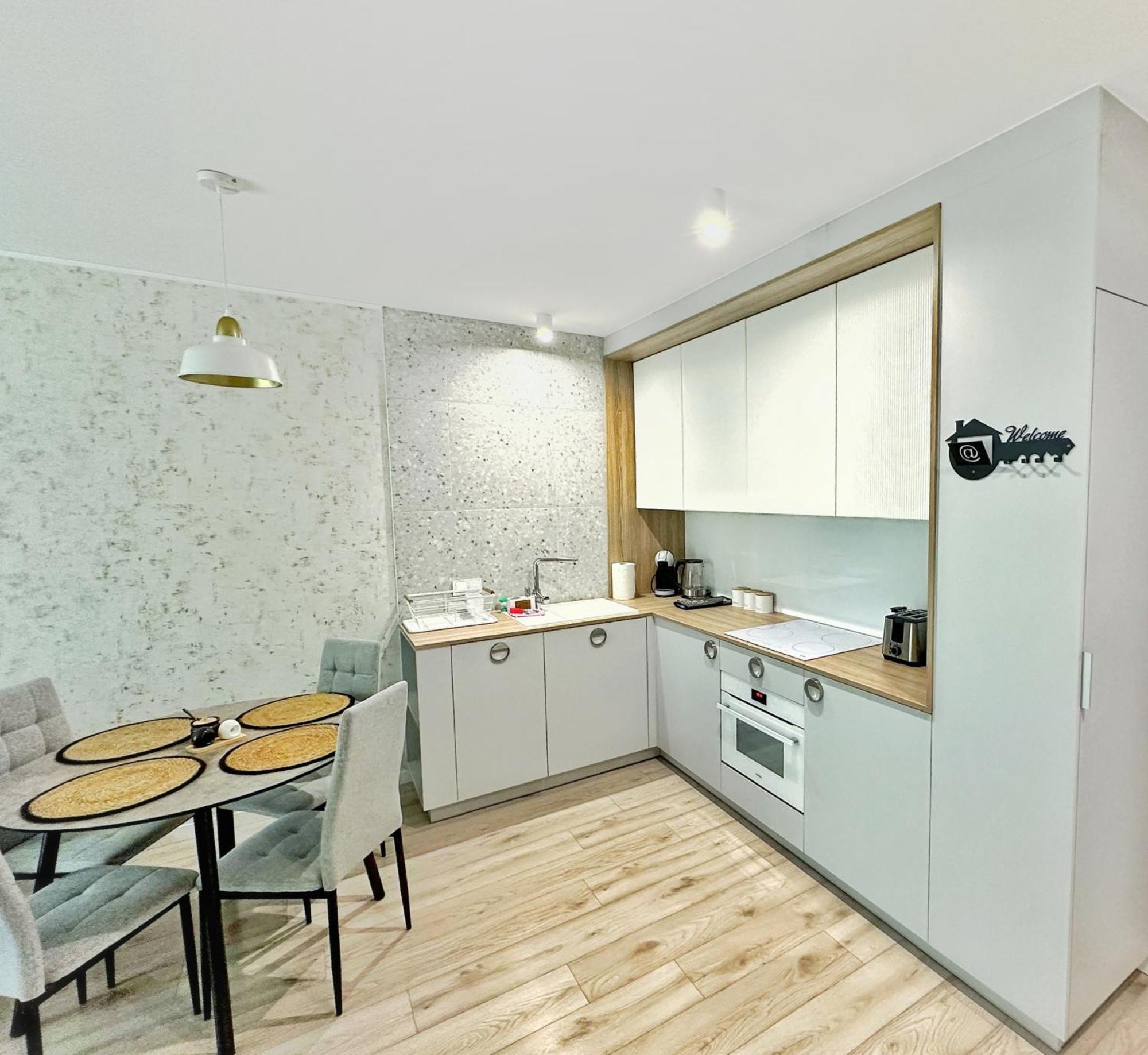 Apartament Whiteblue Kolobrzeg Z Duzym Ogrodkiem - 100 M Od Plazy! Whiteblue Kolberg Apartment Mit Grossem Garten - 100 M Vom Strand Entfernt! Whiteblue Kolobrzeg Apartman S Velkou Zahradou - 100 M Od Plaze! Exterior foto